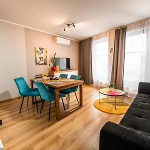 Miodowa 42 Z Miejscem Parkingowym Apartment Krakow